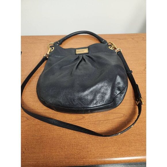 Marc By Marc Jacob's Black Leather hobo bag with Goldtone Hardware shoulder bag - Picture 1 of 10